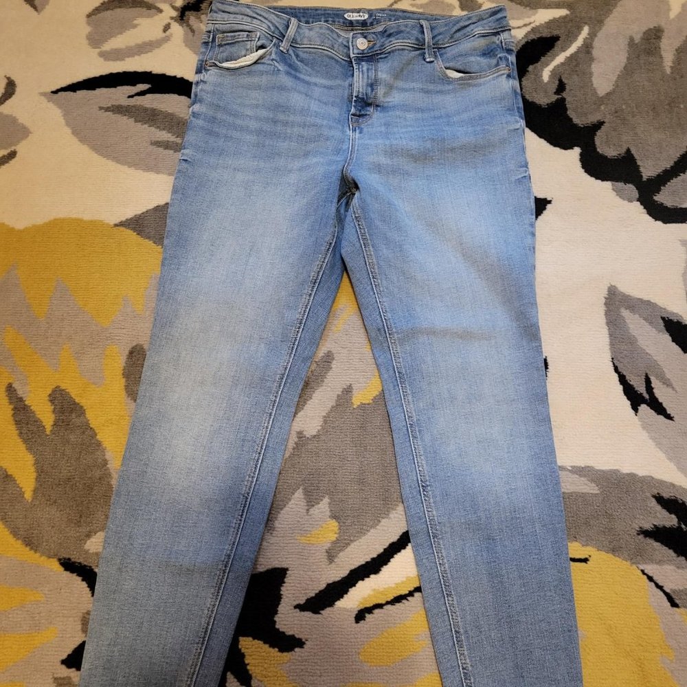 Old Navy, 14 short, light stonewash